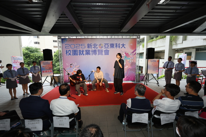 熱音社表演